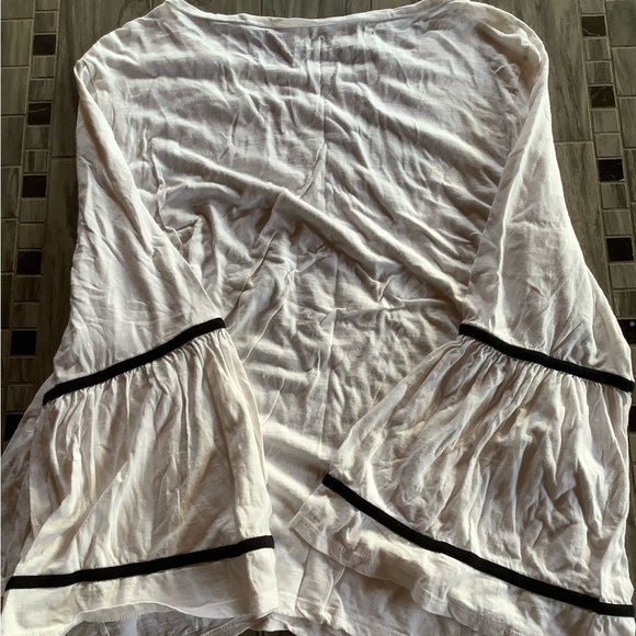 Loft Top - Size XL - Picture 4 of 4